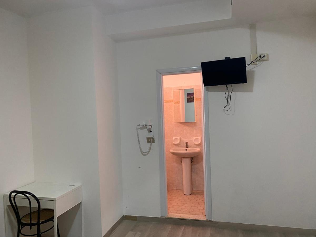 Hotel Sissi Rivazzurra Di Rimini Esterno foto