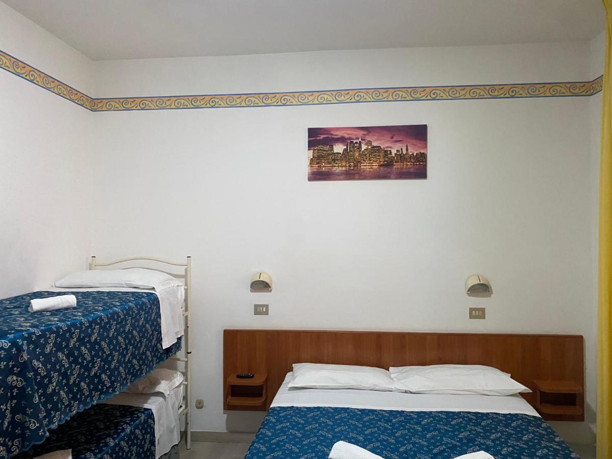 Hotel Sissi Rivazzurra Di Rimini Esterno foto