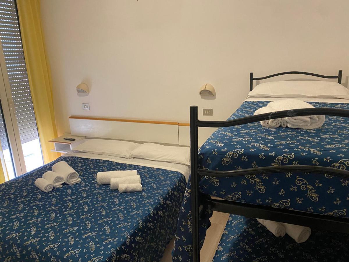 Hotel Sissi Rivazzurra Di Rimini Esterno foto