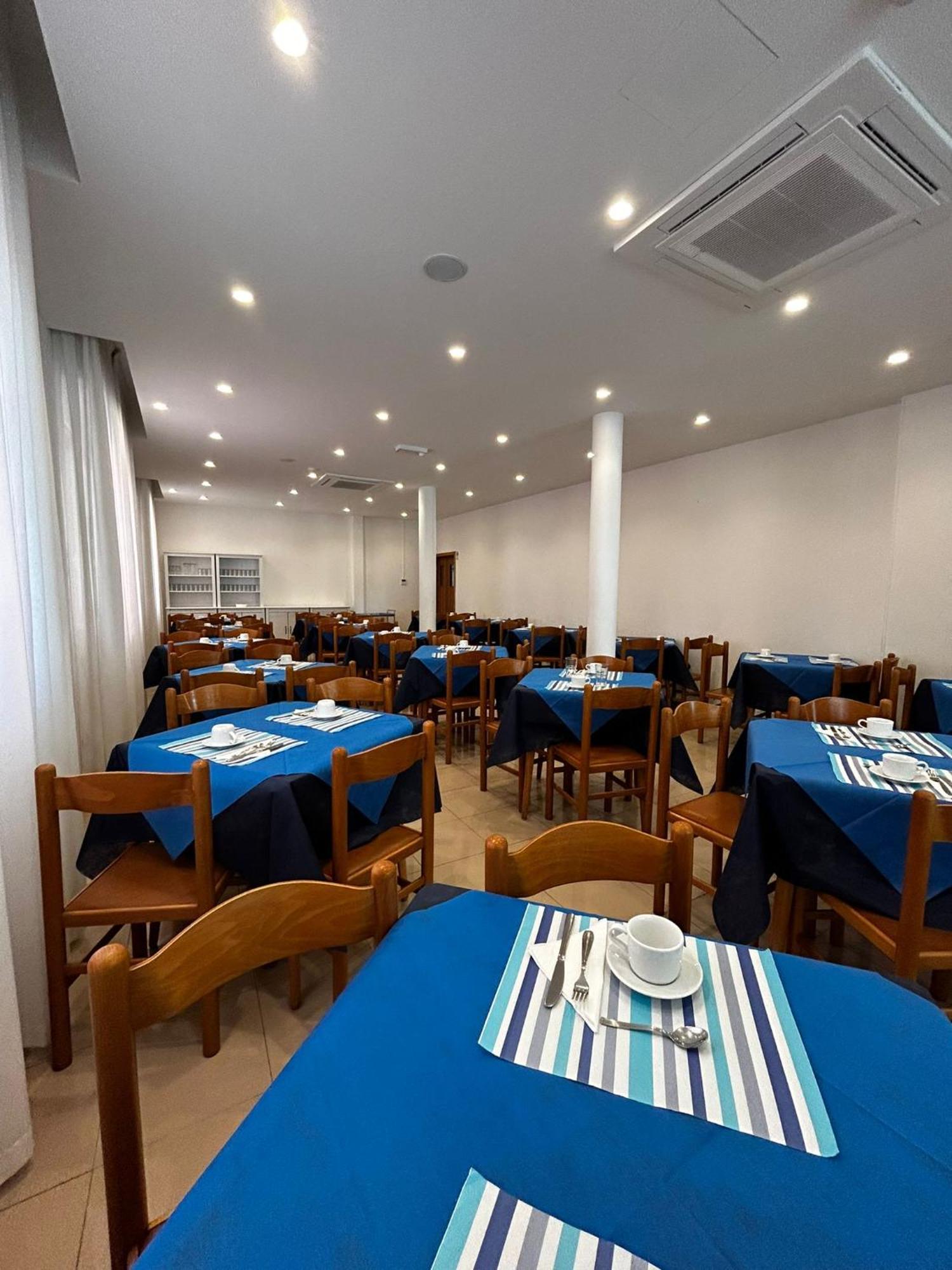 Hotel Sissi Rivazzurra Di Rimini Esterno foto