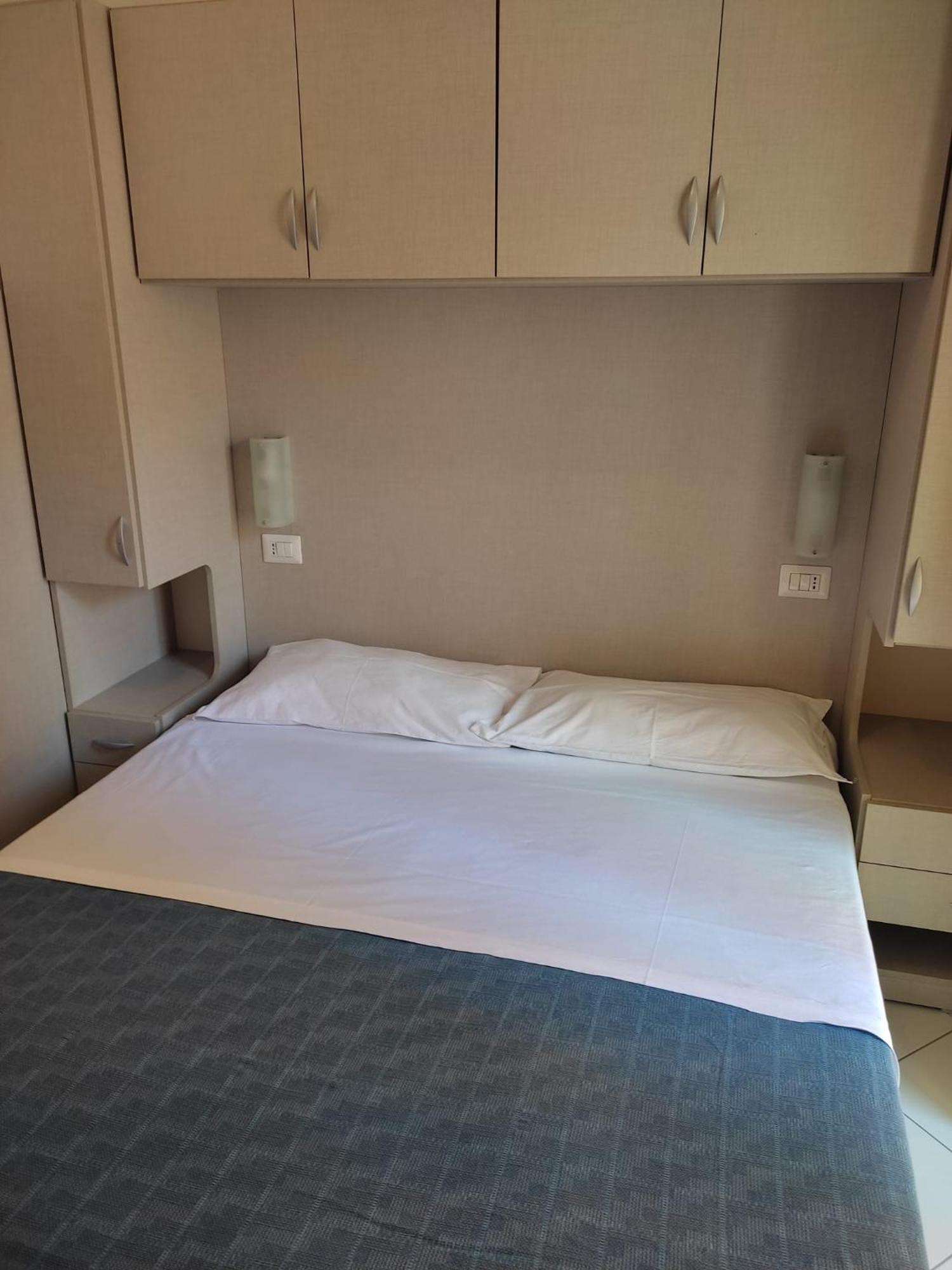 Hotel Sissi Rivazzurra Di Rimini Esterno foto