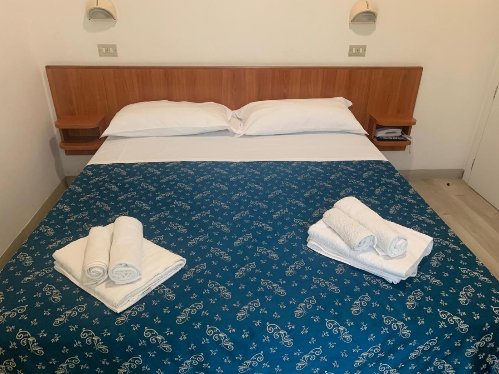 Hotel Sissi Rivazzurra Di Rimini Esterno foto