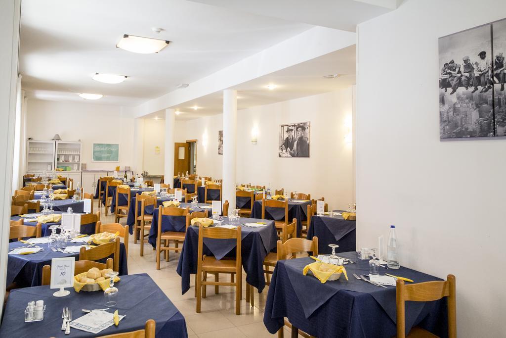 Hotel Sissi Rivazzurra Di Rimini Esterno foto