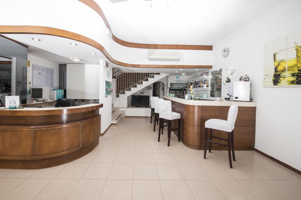 Hotel Sissi Rivazzurra Di Rimini Esterno foto